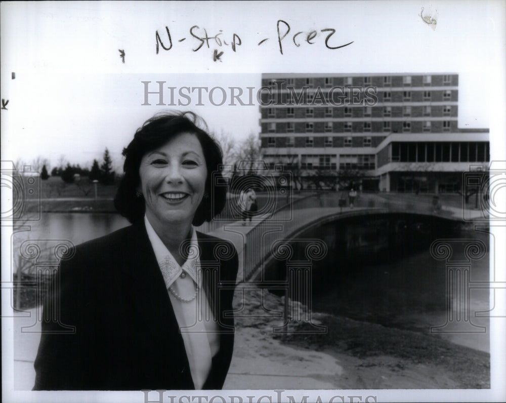 1992 Sandra Packard President University-Historic Images