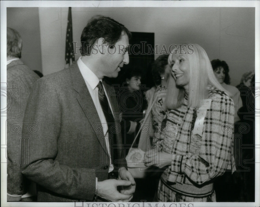 1986 Press Photo Eli Master Audrey Kron Soconor - Historic Images