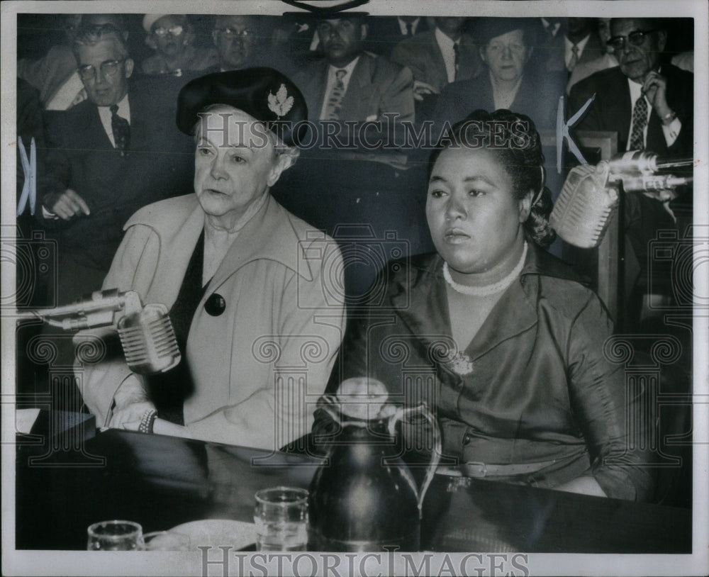 1954 Press Photo Mrs Louella Puett Jim Mays Witness - RRU91205 - Historic Images