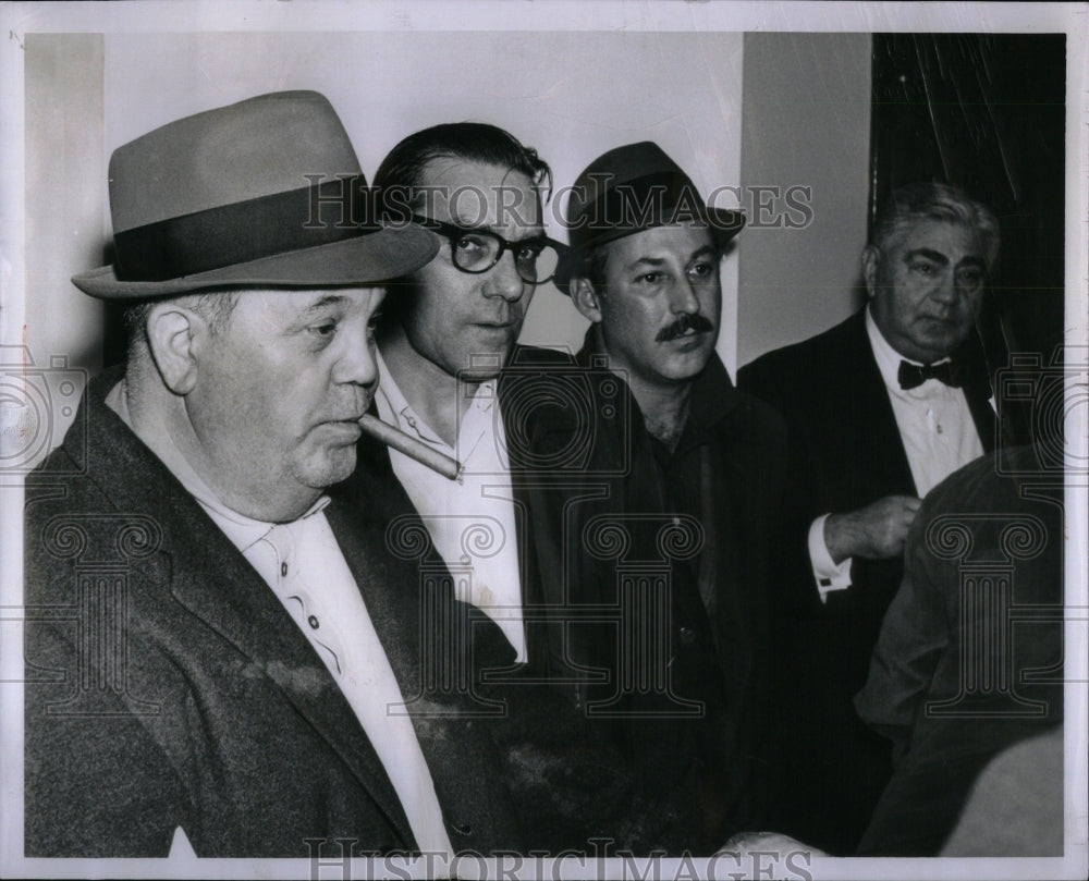 1964 Press Photo Paul Sackenheim George Kovalchik Leone - RRU91293 - Historic Images