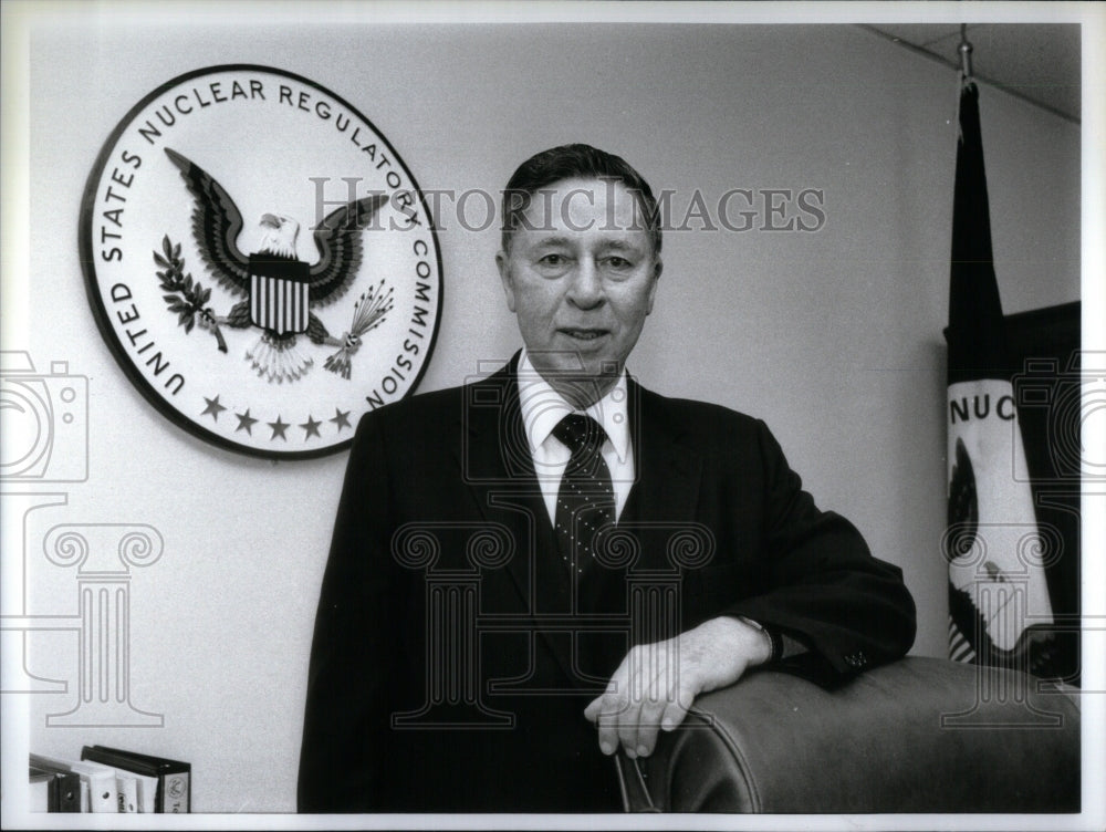 1983  Nunzio Palladino NRF Chairman office - Historic Images