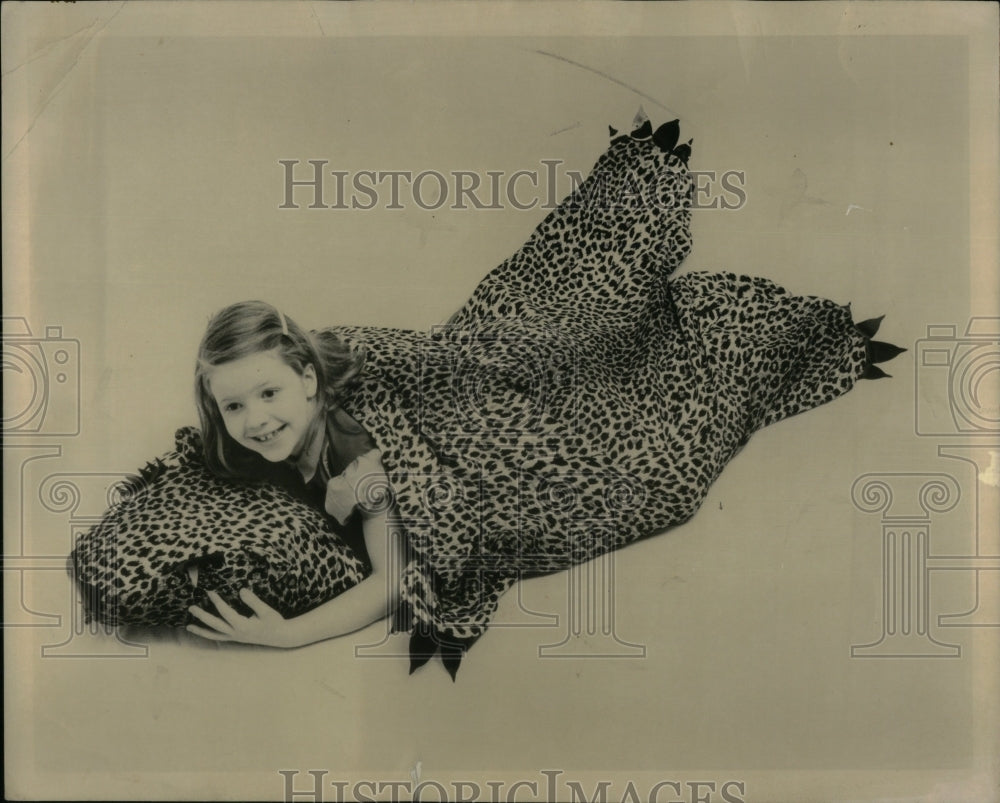 1956 Leopard Jungle Sleeping Rug - Historic Images