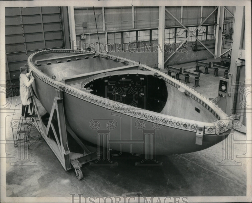 1967 Rubber Products Sonar dome - Historic Images