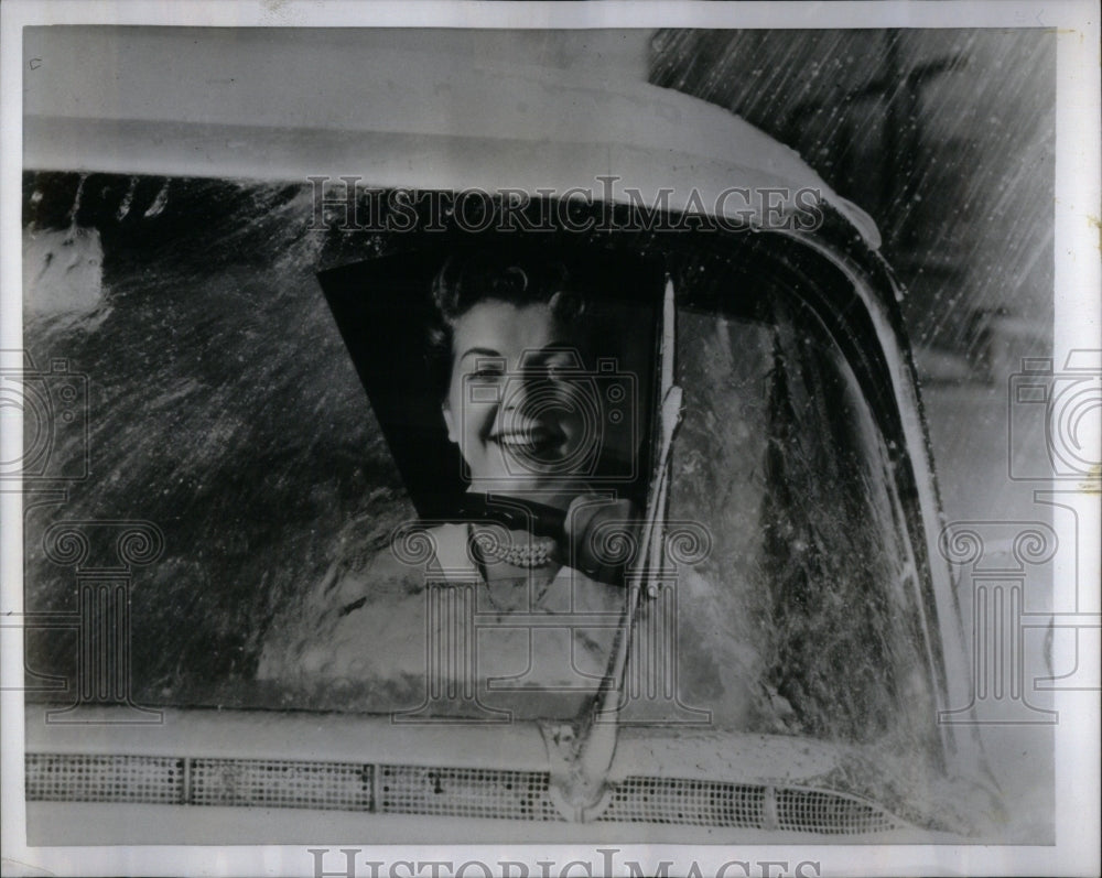 1954, Windshield Wiper Invention Anderson Co - RRU93047 - Historic Images