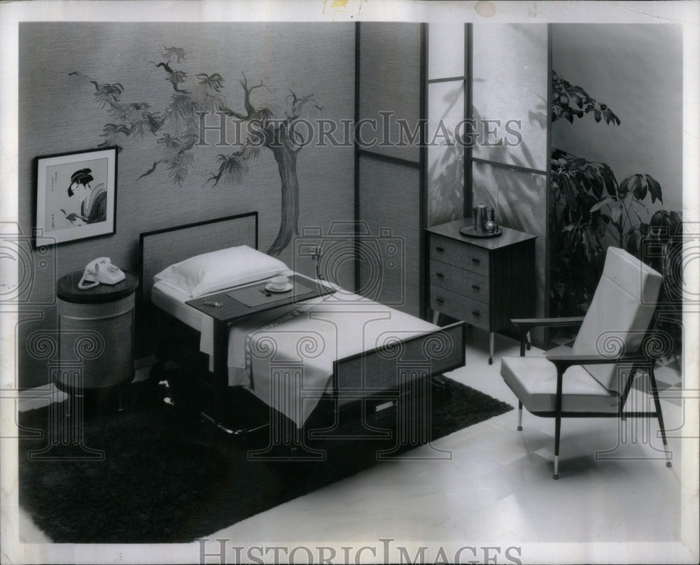 1982 Japanese Modern adjustable hosp bed  - Historic Images