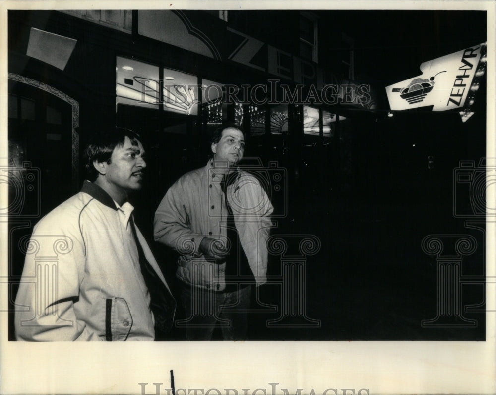 1986 Press Photo Discuss the shooting of John Giannoule - RRU93641 - Historic Images