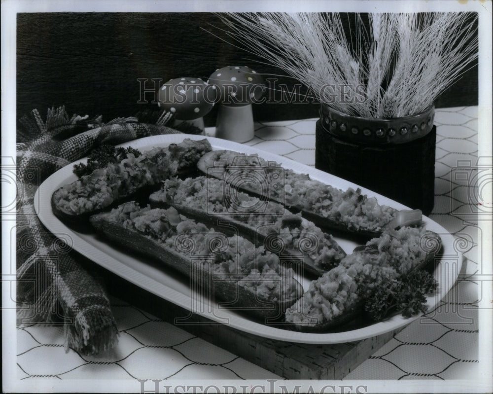 1972 Press Photo Stuffed Zucchini Main Disk Food Sure - Historic Images