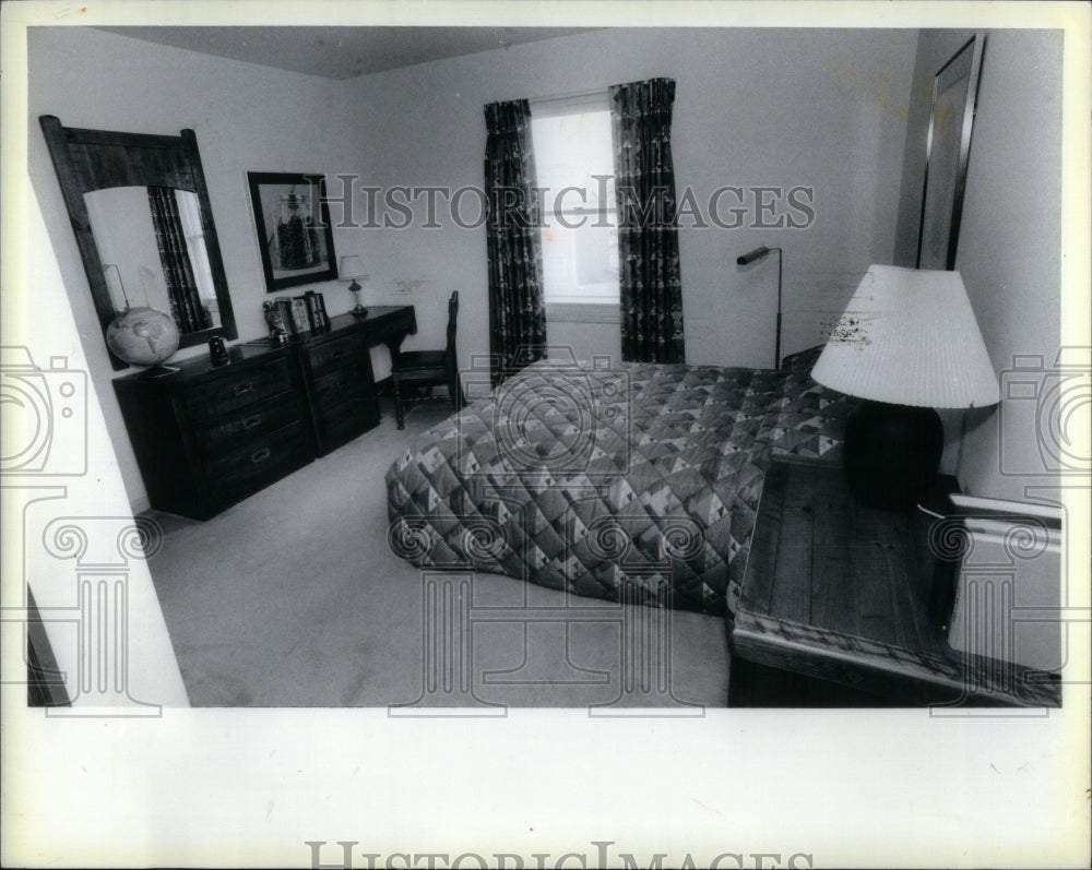 1987 Press Photo Oak Ridge Inves Foxmoor Chesterfield - Historic Images