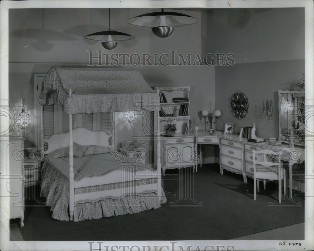 1964 Press Photo French provincial bedroom  Henry Glass - Historic Images