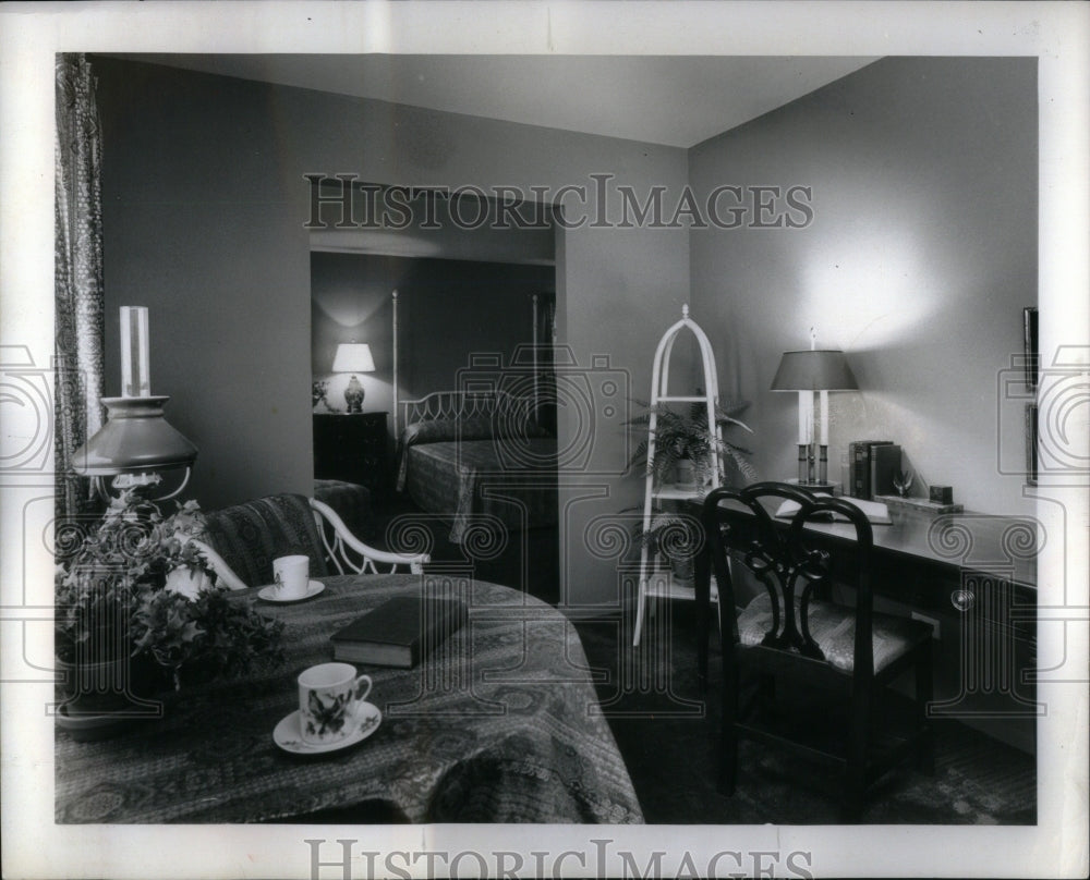 1969 Press Photo Furniture master bedroom sitting room - RRU94563 - Historic Images