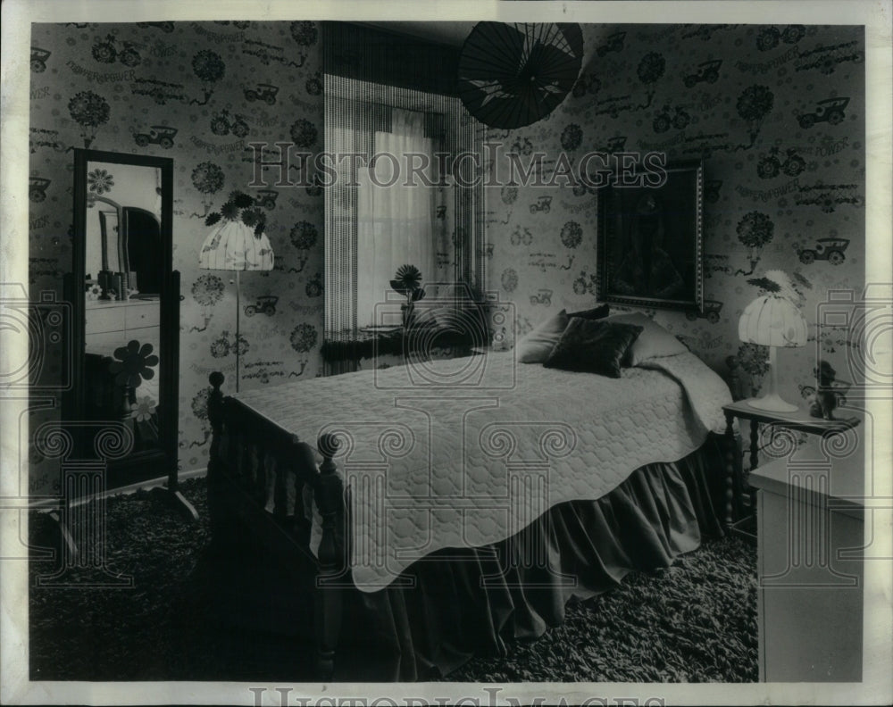 1969 Press Photo Jean Lee Bed Room Wild Wood Window One - RRU94589 - Historic Images