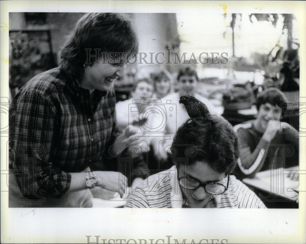 1983 Homewood school science students birds-Historic Images