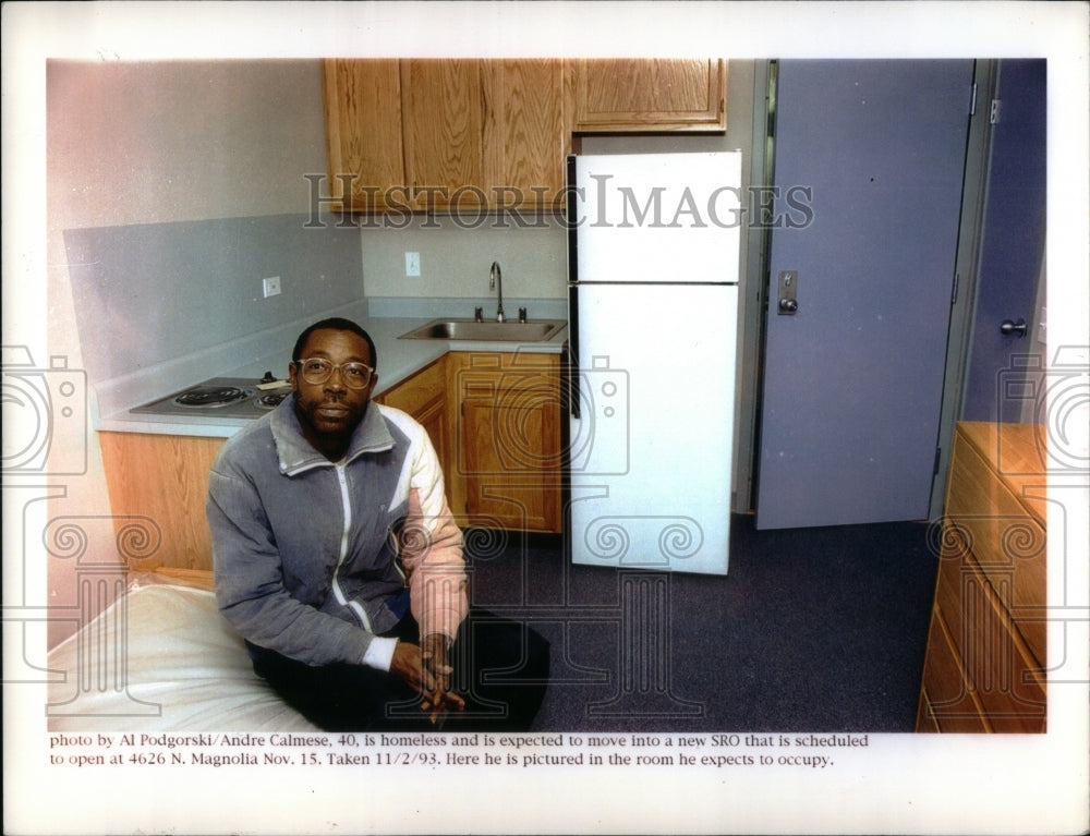 1993, Calmese homeless Carlton Terrace SRO - RRU95097 - Historic Images