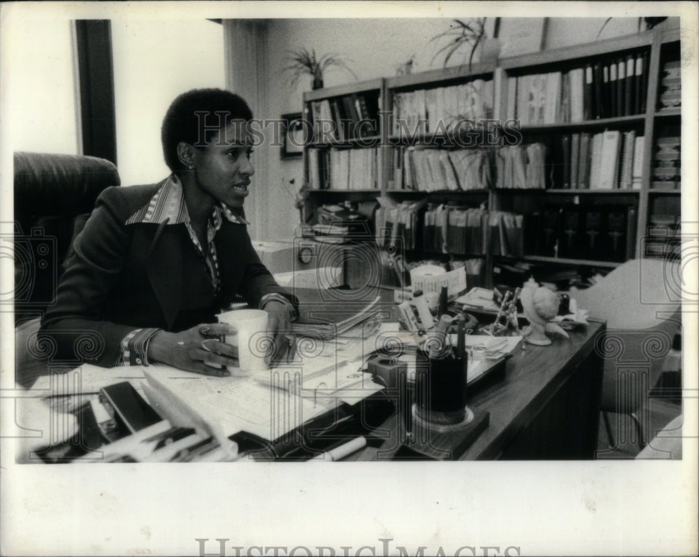 1978 Press Photo IBM Center Victoria Sanders Abortion - RRU95755 - Historic Images