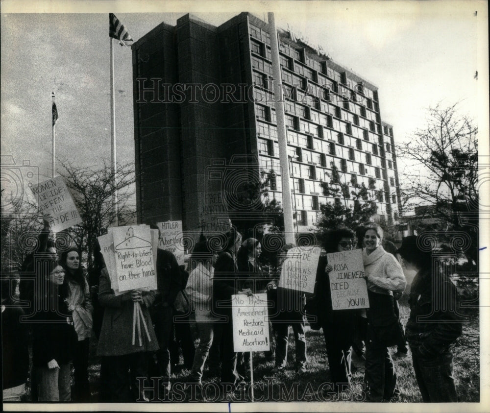 1979 Press Photo Henry Hyde O`Hare Principal Action - RRU95791 - Historic Images