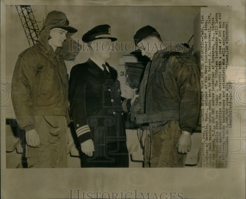 1951 Press Photo Glen Jacobson Navy icebreaker Robert - RRU96019 - Historic Images