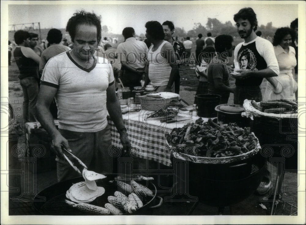 1981 Press Photo Hernando Franco at Lincoln Park - Historic Images