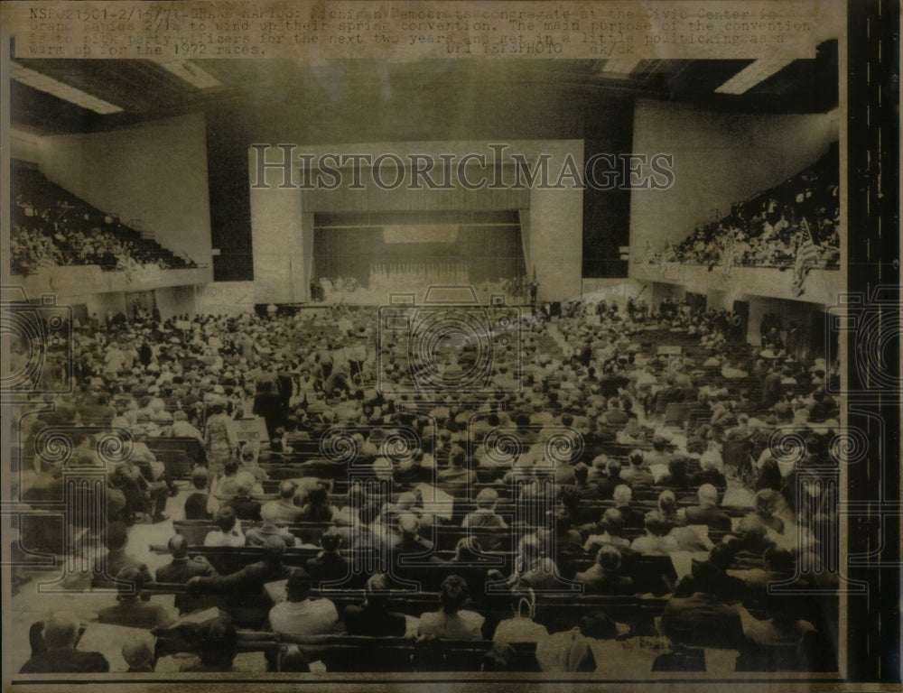 1971 Democratic Party At The Civic Center - Historic Images