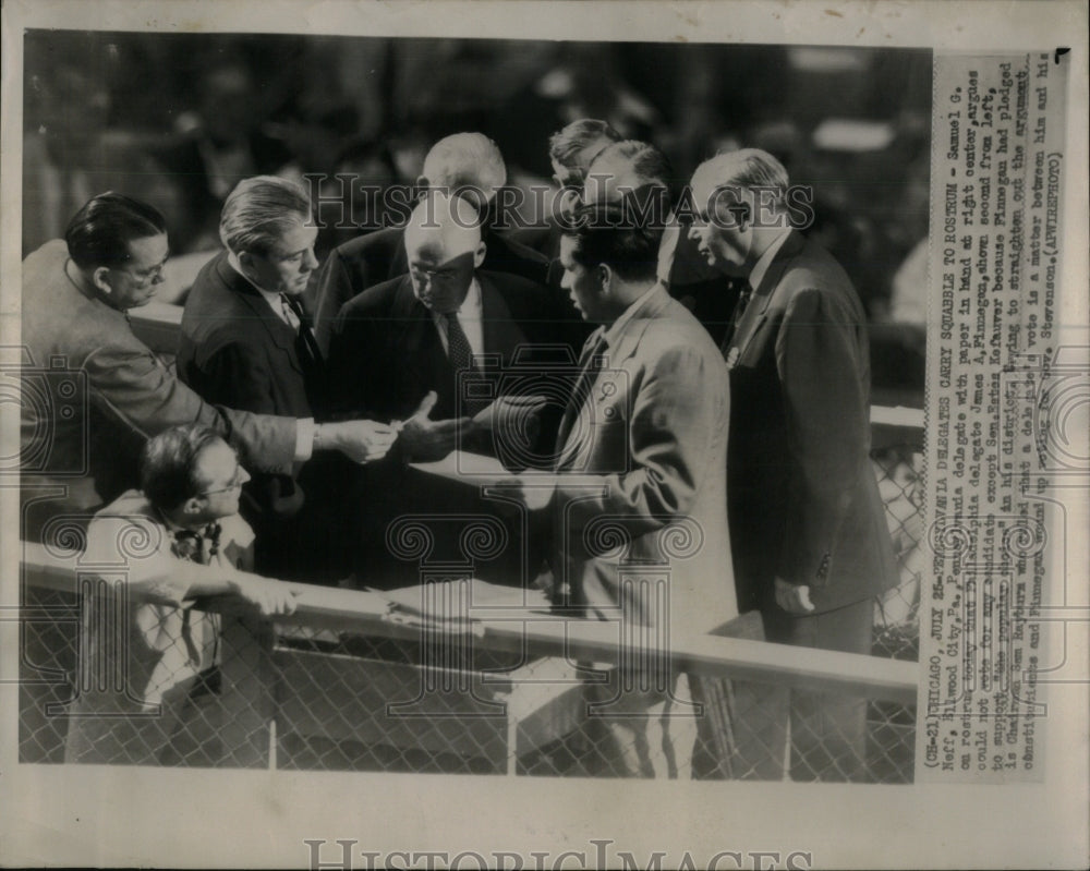 Delegates carry squabble to rostrum-Historic Images