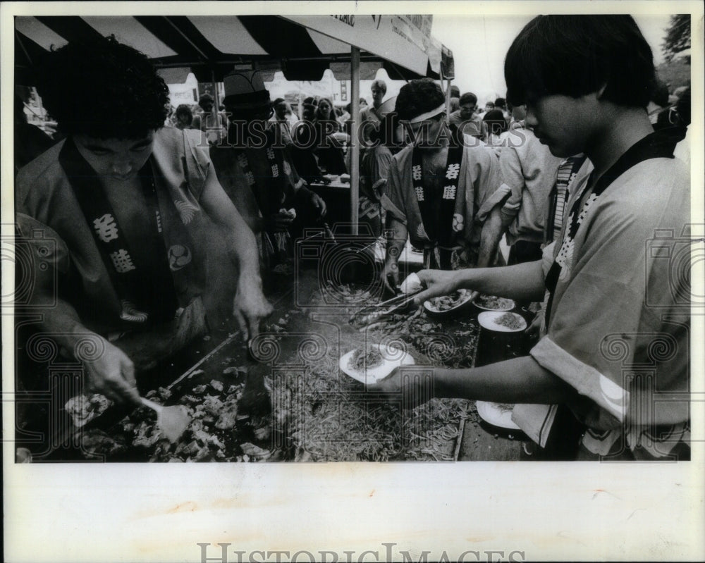 1982 Photo Taste Of Chicago Reaches Half Million People - Historic Images