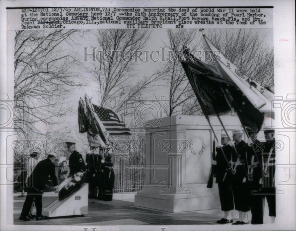 1965 Ceremonies National Cemetery Harbor - Historic Images