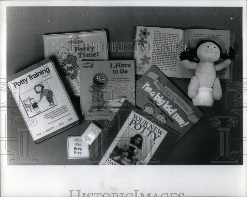 1990, Books And Kits On Toilet Training - RRU99381 - Historic Images