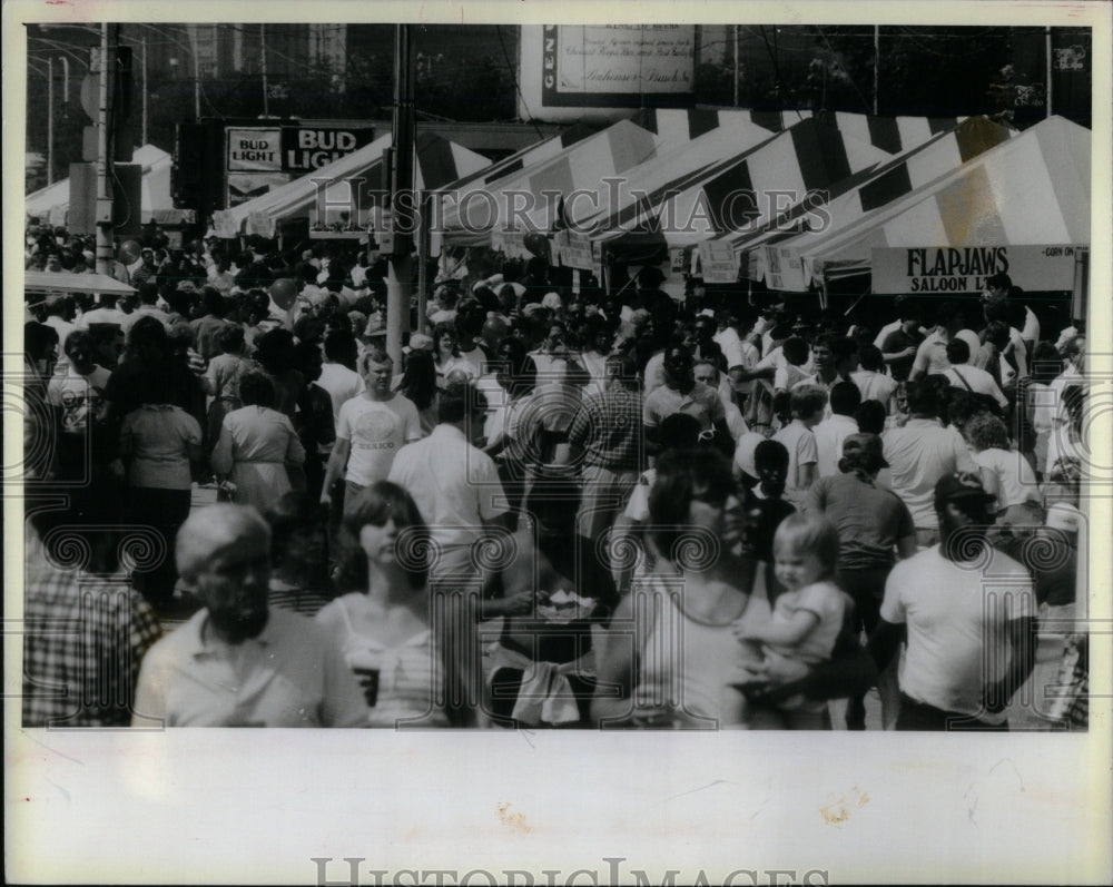 1985 View Crowd Taste Chicago General - Historic Images