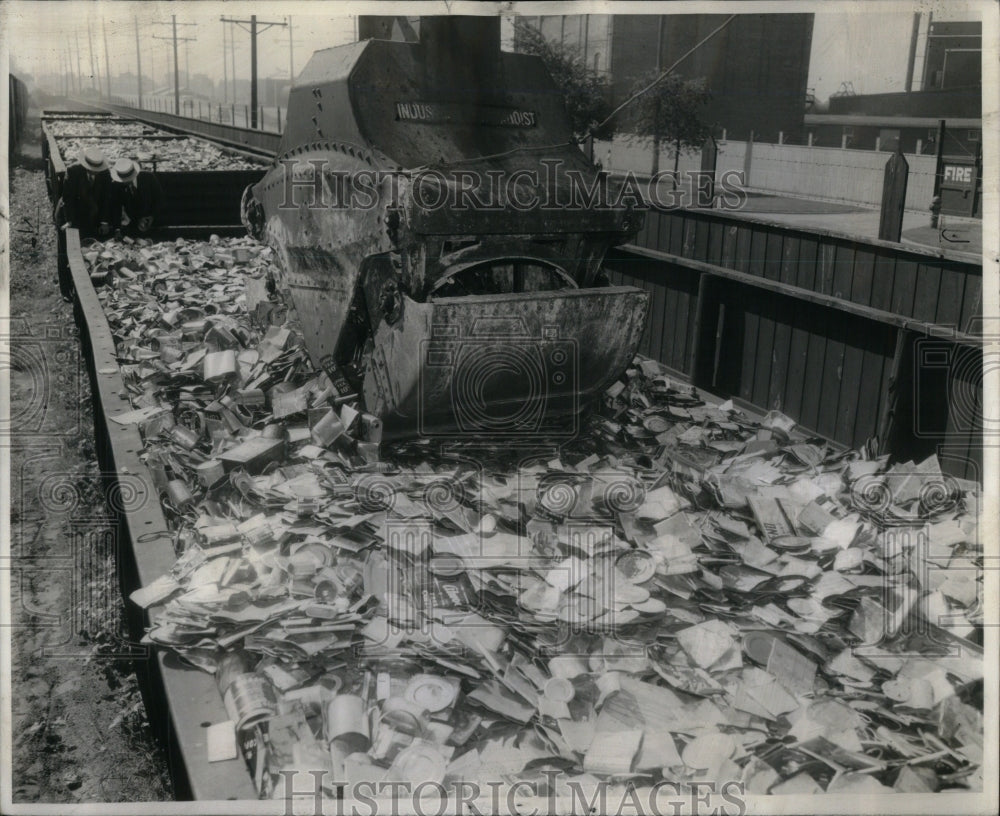 1942 Crane Car Gondola Detaining Plant Vat-Historic Images