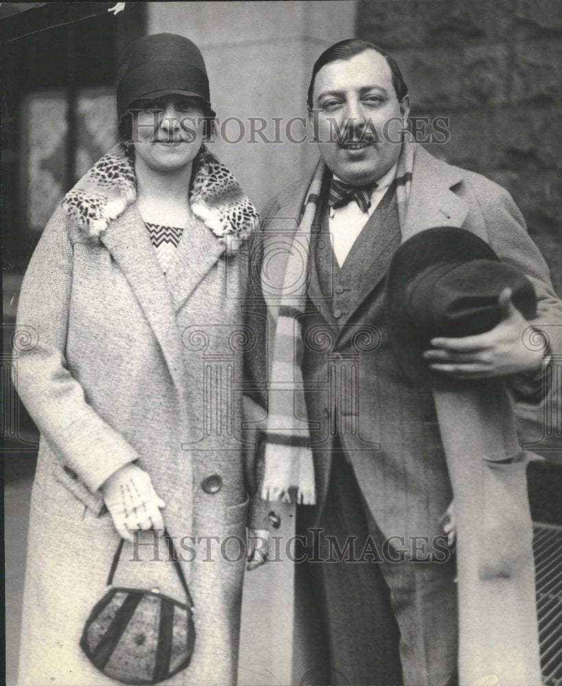 1928, Kirchhof Christian Diamantopoulpd pose - RRV00121 - Historic Images