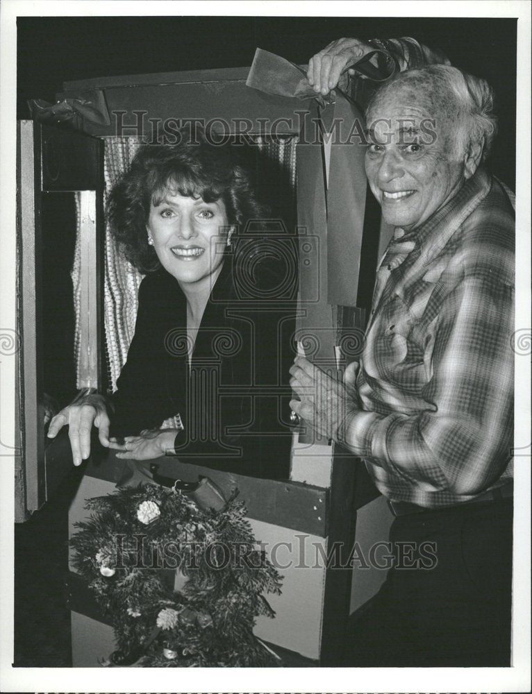 1987 Press Photo Lynne Redgrave Allen Funt Candid CBS - RRV00381 - Historic Images