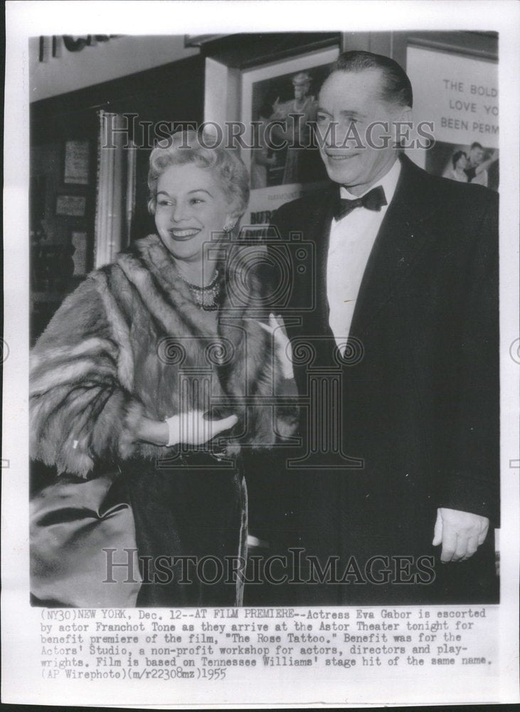 1955 Press Photo Film Premiere Eva Gabor Franchot Tone - RRV00647 - Historic Images