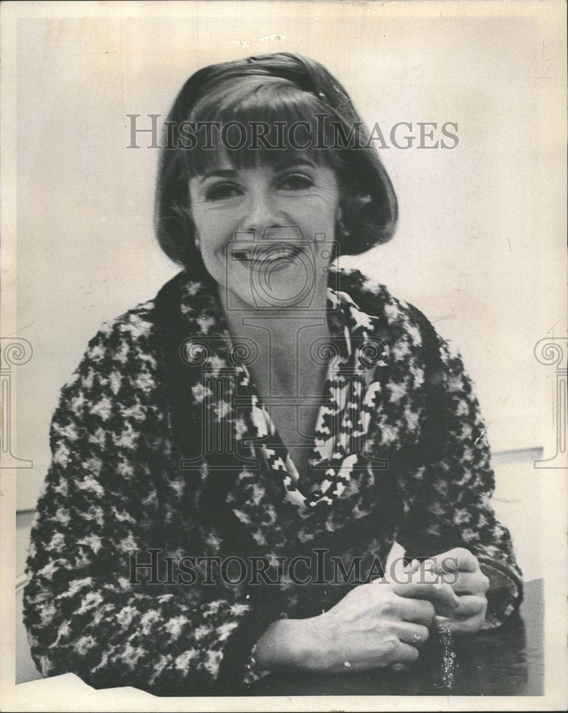 1965 Press Photo Betty Furness Actress Advocate Radio - RRV00675 - Historic Images