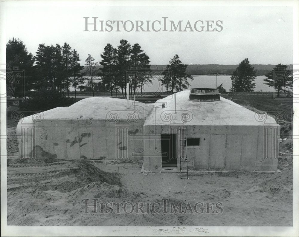 1981 Press Photo Earth Home - RRV01225 - Historic Images