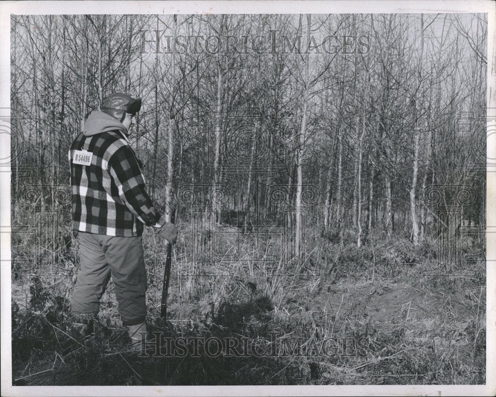 1969 Earl Devore Dudley Dearborn Hunting - Historic Images