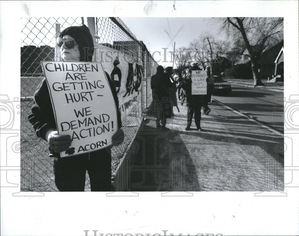 1992 Margaret Judd Burns Elementary School - Historic Images