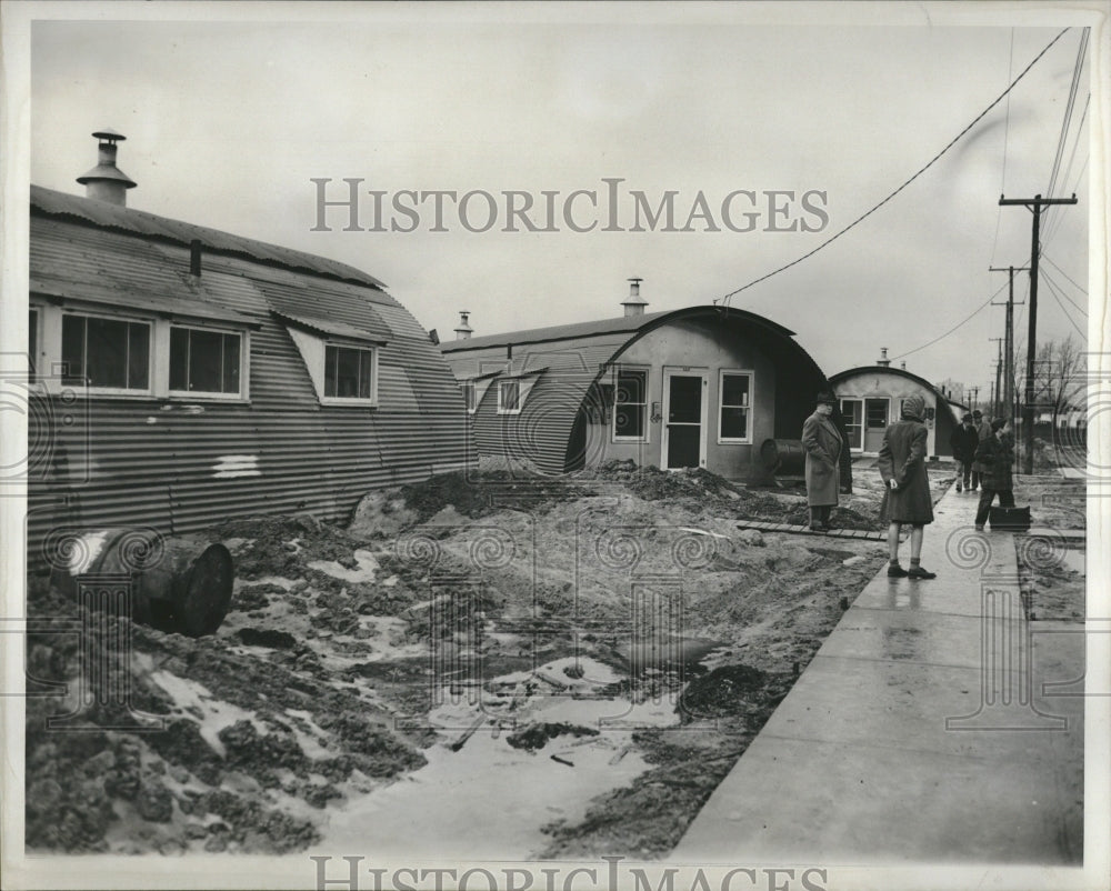 1947, Charles Stone housing project people - RRV01603 - Historic Images