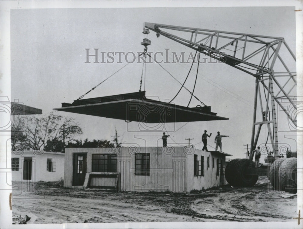 1950 Press Photo Houses Prefabricated Ton Concrete Roof - RRV01875 - Historic Images