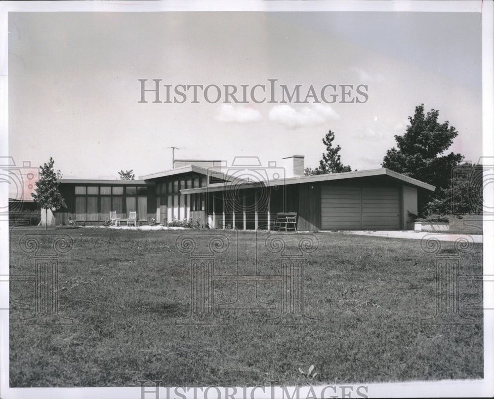 1958 Press Photo Houses Michigan Crab Tree Birmingham - RRV01963 - Historic Images