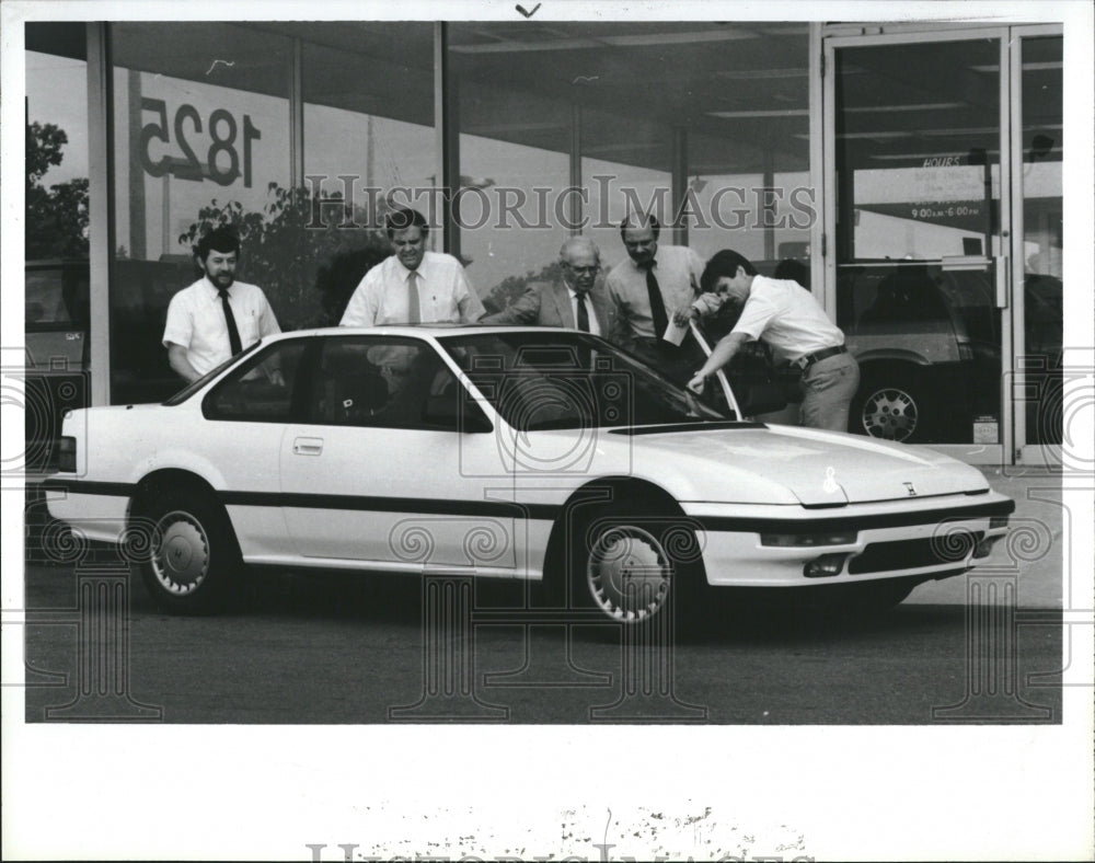 1989 Press Photo Anderson Honda Employees Get a Look - Historic Images