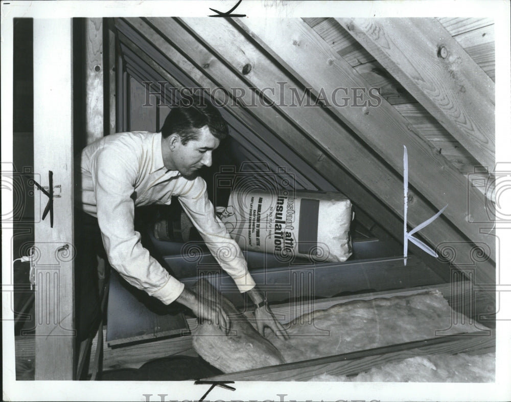 1971 Press Photo Insulation - RRV02315 - Historic Images