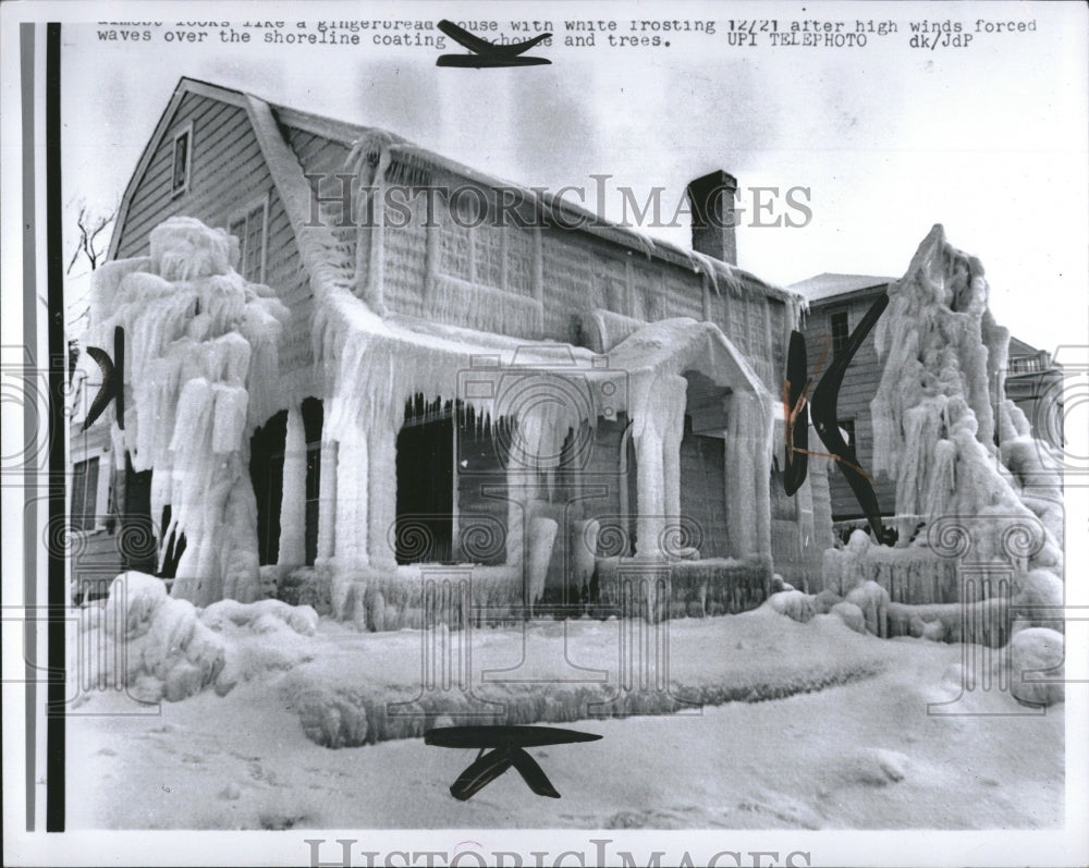 1976 Ice Gingerbread House-Historic Images