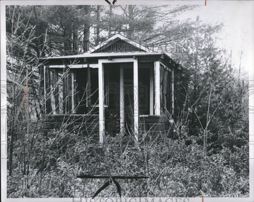 1962 Michigan Deer Hunting Camp - Historic Images