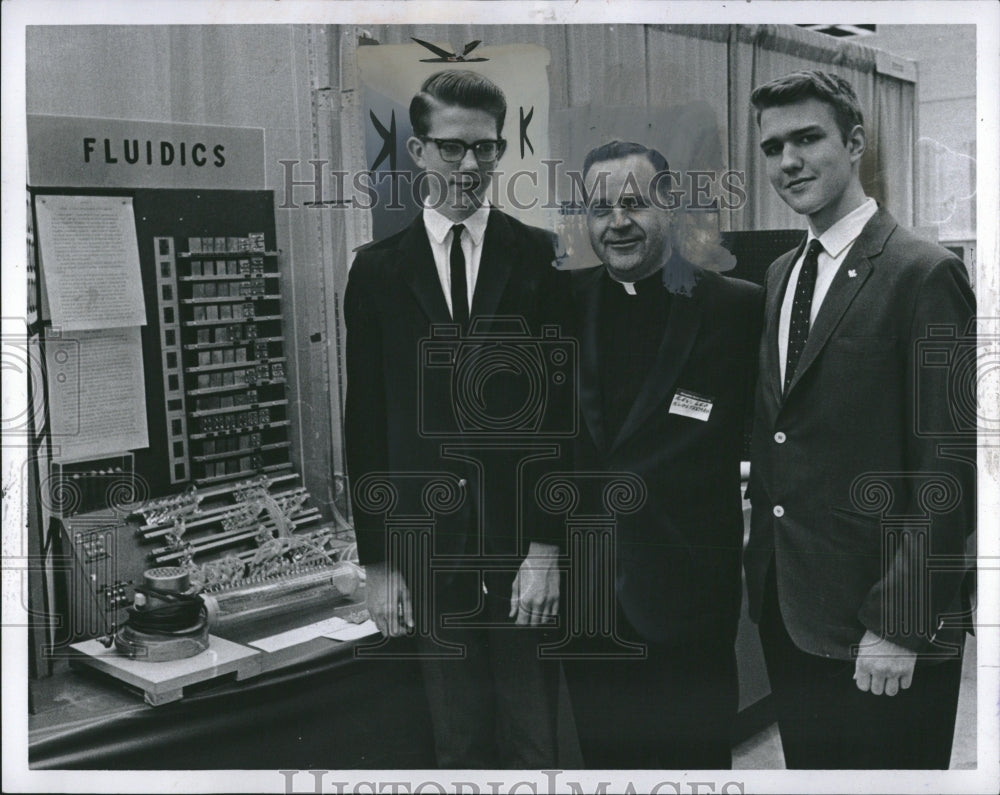 1969 Press Photo Father Klosterman Wismer Jakobowski - RRV03059 - Historic Images