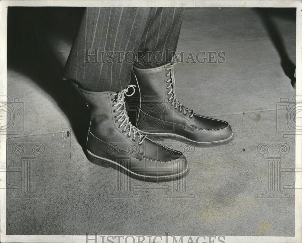 1955 Boots Veal Thermorized Lining Crepe-Historic Images