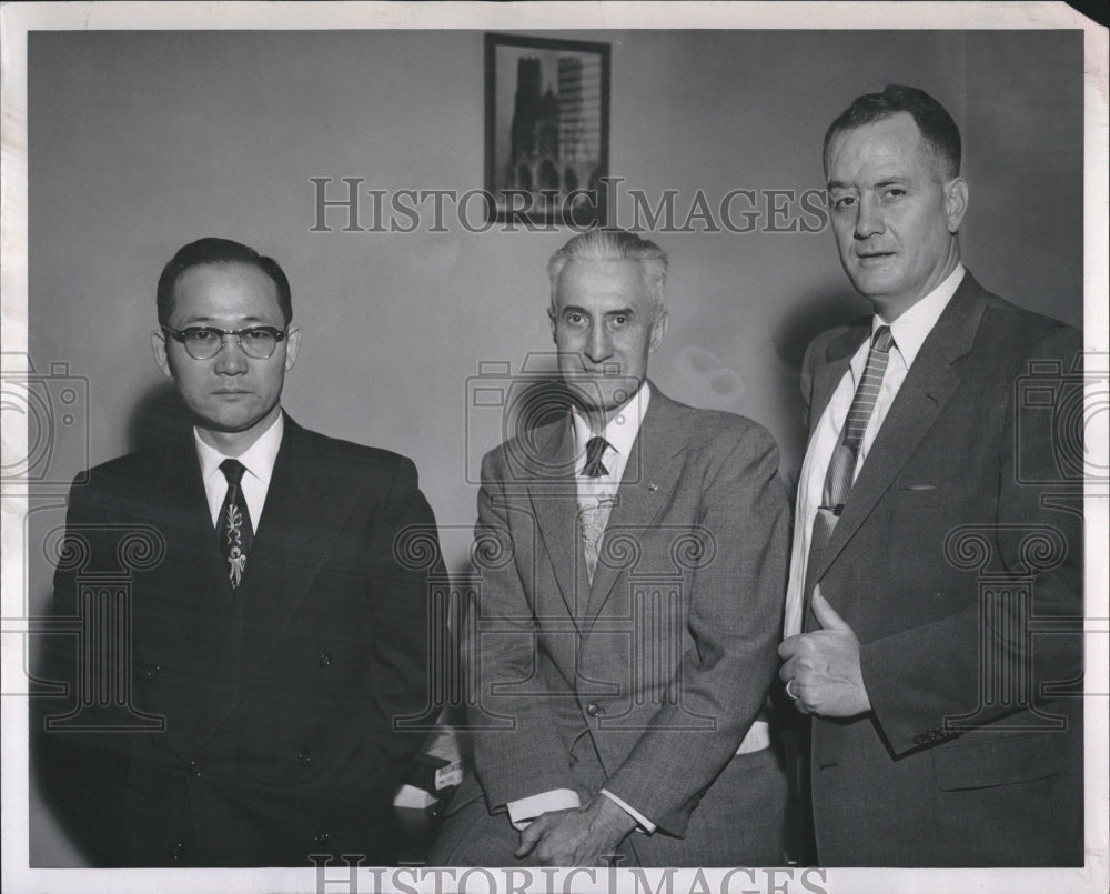 1956, Suyematsu Layman Stewart lawyers - RRV04379 - Historic Images