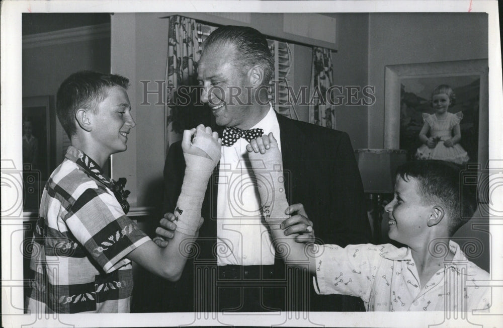 1956 Press Photo Gov McNicholas Son Stephen Robert Boy - RRV05631 - Historic Images