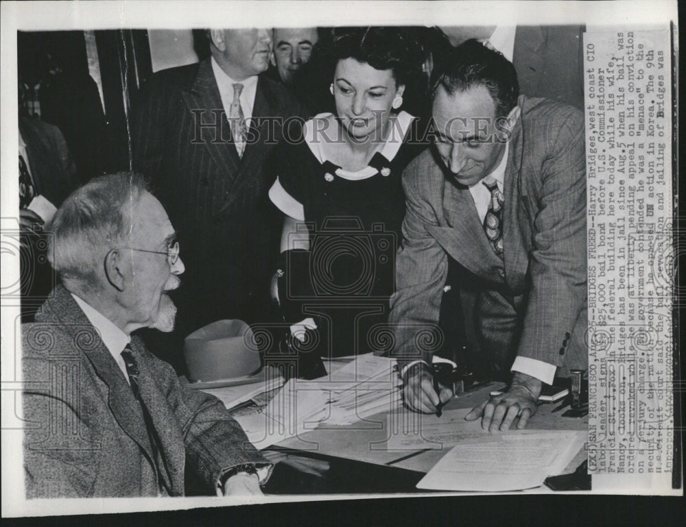 1950 Press Photo Bridge Freed CIO labor leader Francis - RRV06361 - Historic Images