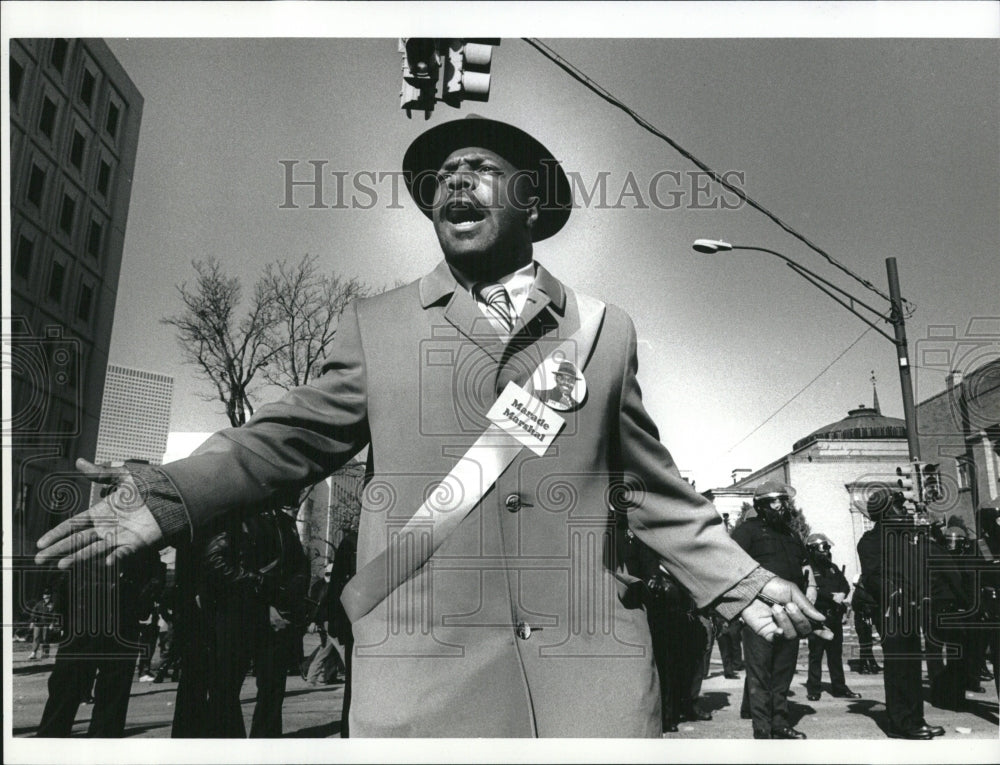 1992 Ron Meeks Parade Marshall Riot Crowd - Historic Images