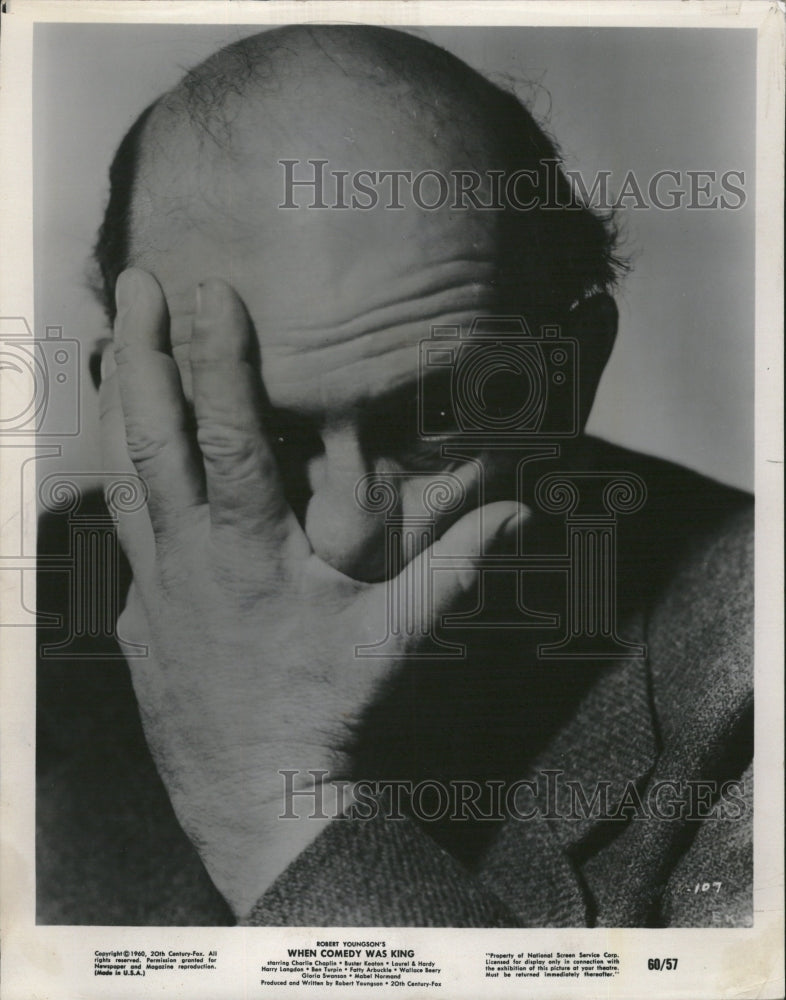 1960 Press Photo Robert Youngson Comedy King Charles - Historic Images