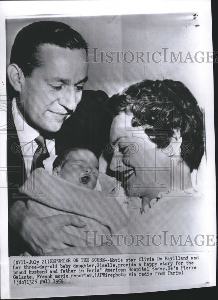 1956 Press Photo Olivia De Havilland Baby Paris Happy - Historic Images